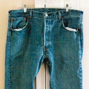 Levi 501 Button Fly 38x32 Jeans